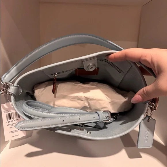 Coach ice blue - Picture 3 of 3